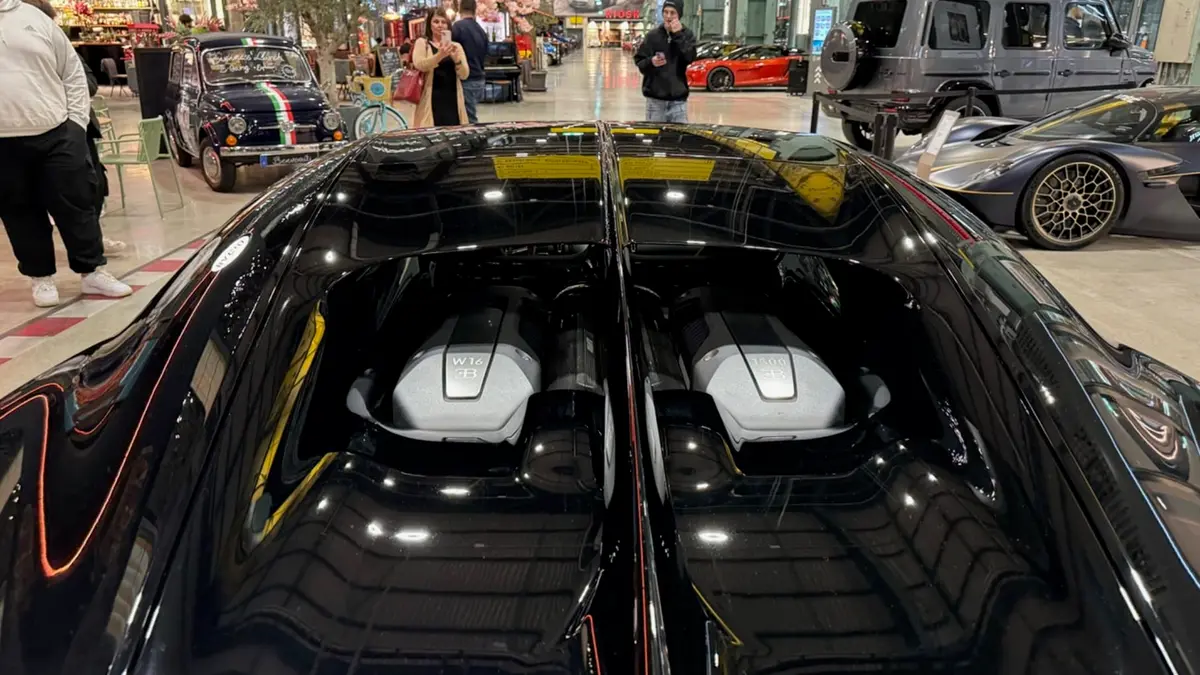 Bugatti Chiron 110 Ani 2019, rear view — Milan Super Car Rental, Milan. Bugatti Chiron 110 Ani in Milan The 2019 Bugatti Chiron 110 Ani is available to rent in…