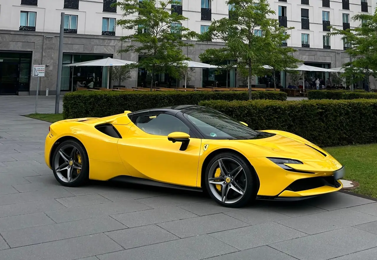 Alquiler de Coches para Bodas en Milán — Milan Super Car Rental, Milán